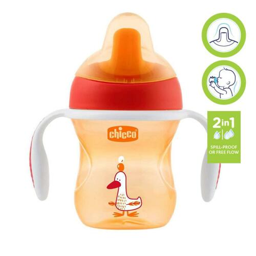 CHICCO Hrneček Training s držadly 200 ml, červený 6 m+