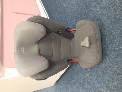 Bazar - Autosedačka Britax Kidfix IIIS Storm Grey