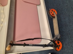 Bazar -  Dětská koloběžka Axelo