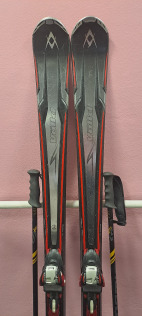 Bazar - Set lyže Völkl, hůlky Dinamic