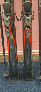 Bazar - Set lyže Völkl, hůlky Dinamic