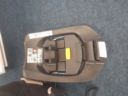 Bazar -Autosedačka cybex aton 5, base + zrcátko