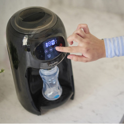 Lattespresso přístroj na přípravu kojeneckého mléka, Black