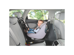 Ochrana zadního sedadla v autě