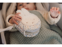 Závěsná textilní knížka králíček Miffy Lucky Leaves