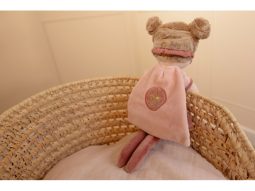 Panenka superhrdinka Rosa 35 cm