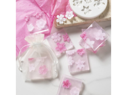 Kreativní sada výroba mýdla Flowers Pink