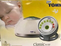 Dětská chůvička Tomy classic TA100